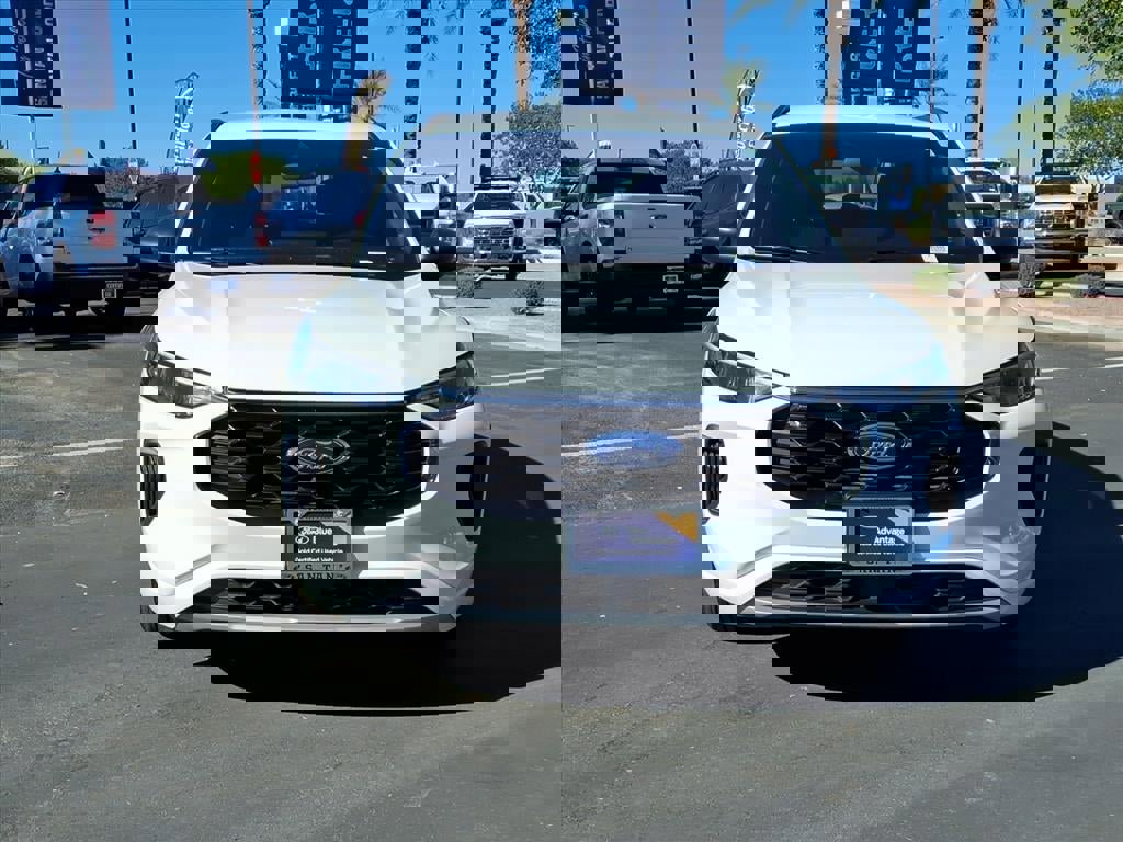 Certified 2023 Ford Escape ST-Line w/ Tech Pack #1 image 8