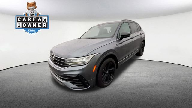 Used 2023 Volkswagen Tiguan SE R-Line image 4