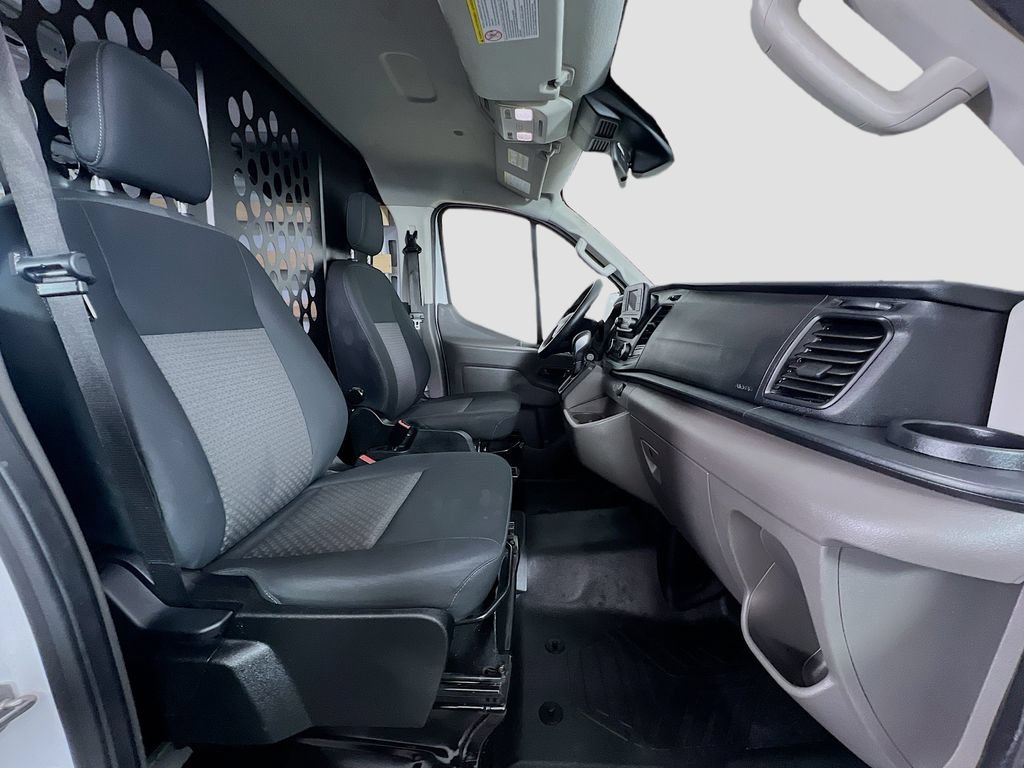 Certified 2025 Ford Transit 250 Low Roof w/ Exterior Upgrade Package RWD image 24