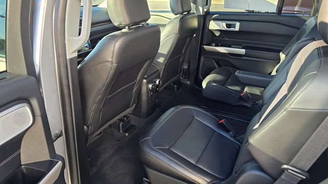 Certified 2023 Ford Explorer Limited w/ Limited Technology Package AWD/4WD image 28