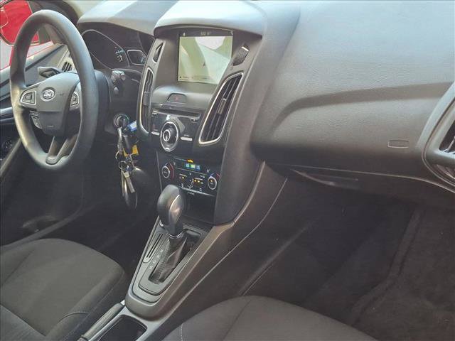 Certified 2017 Ford Focus SEL FWD image 23