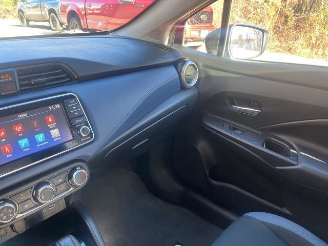 Used 2024 Nissan Versa SV w/ Trunk Package image 28