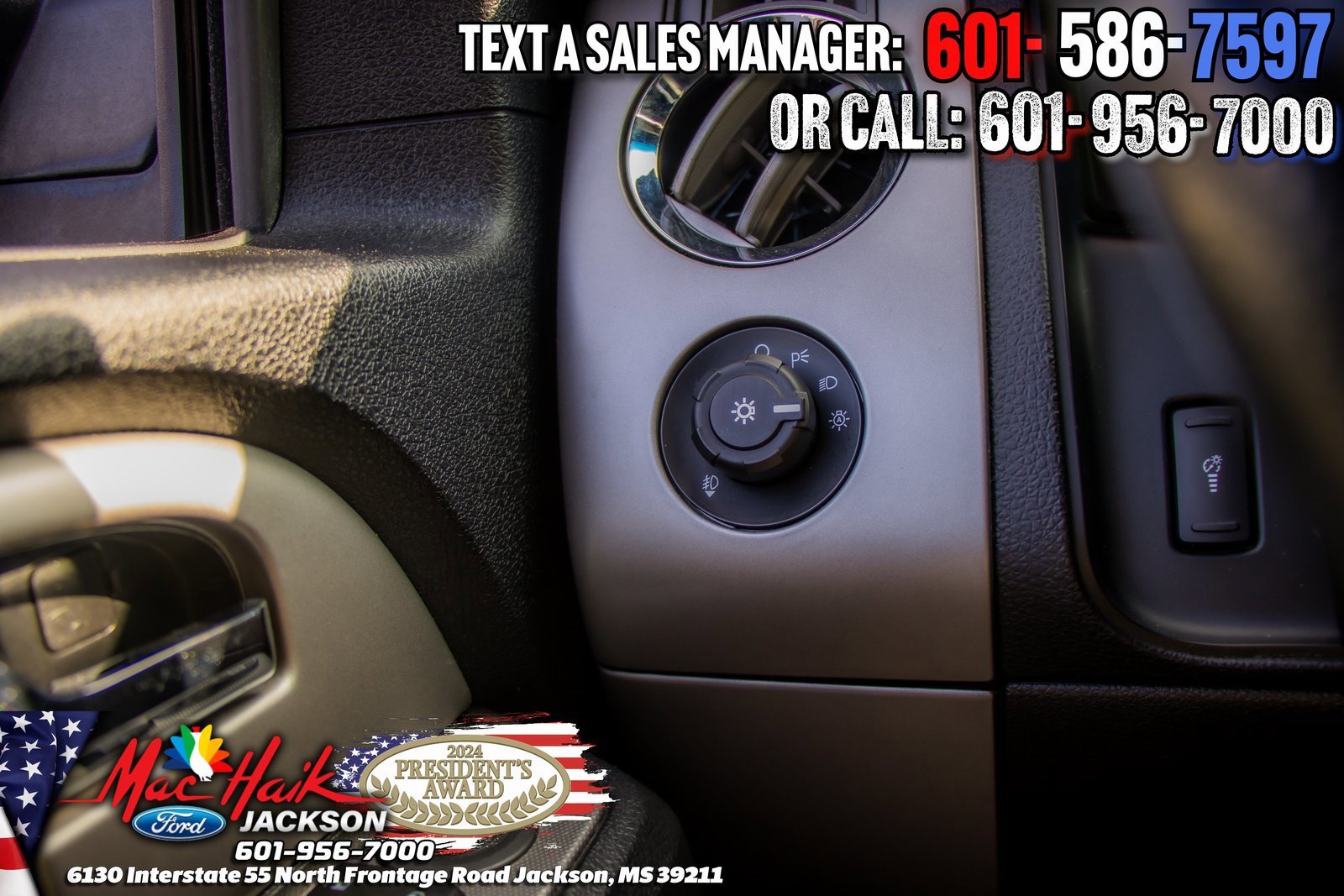 Certified 2017 Ford Expedition XLT w/ Equipment Group 201A image 18