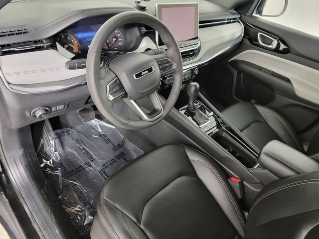 Used 2024 Jeep Compass Limited AWD/4WD image 12