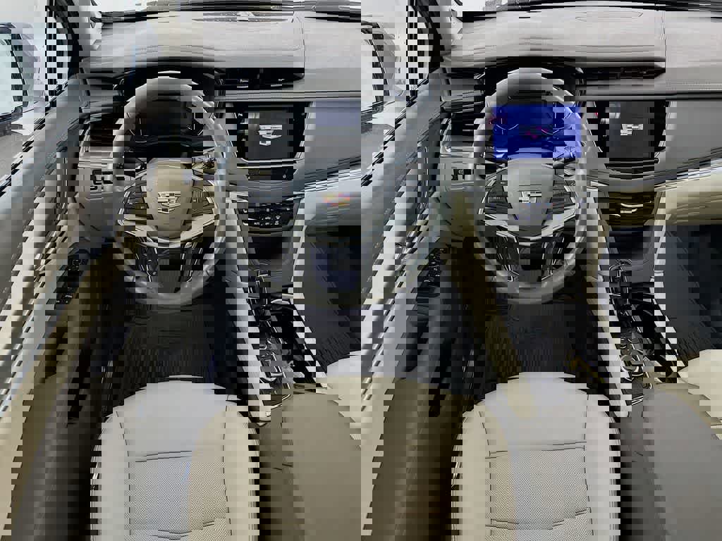 Used 2022 Cadillac XT5 Premium Luxury image 13