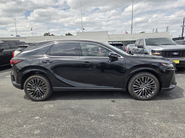 Used 2023 Lexus RX 350 FWD w/ Cold Area Package image 4