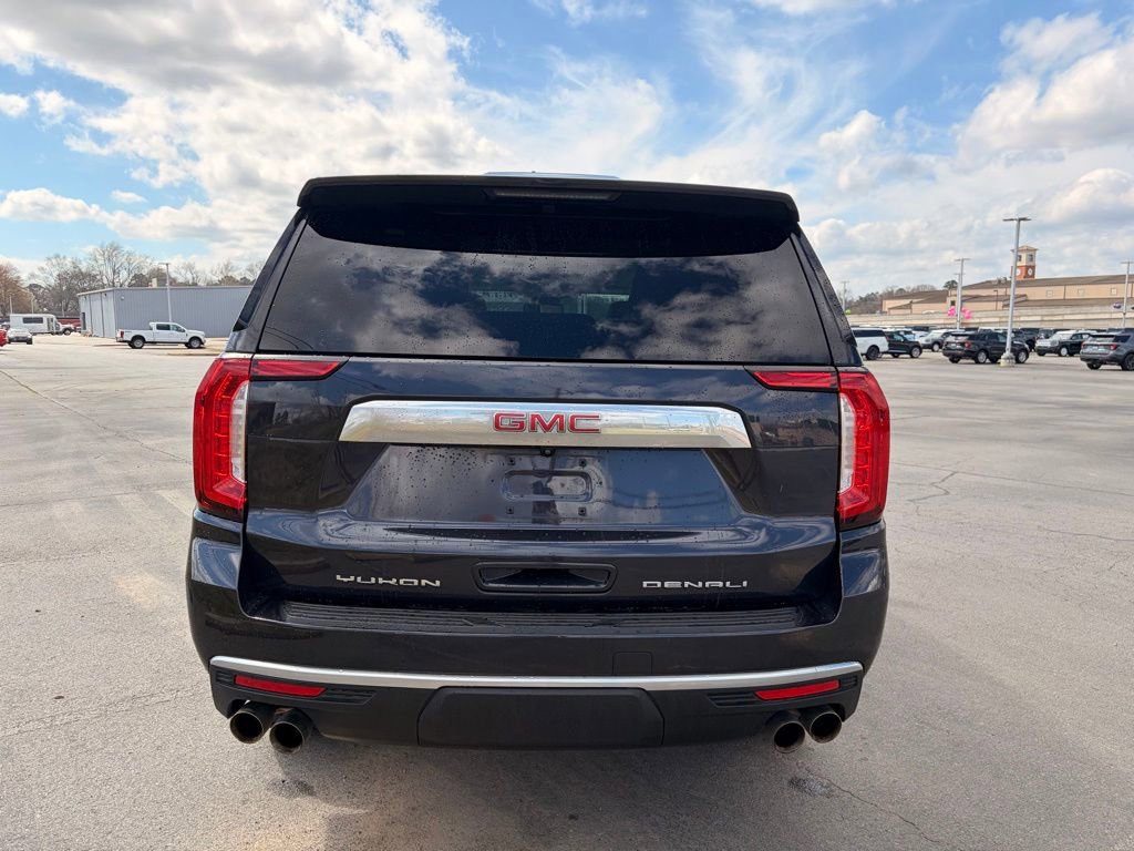 Used 2023 GMC Yukon Denali image 4