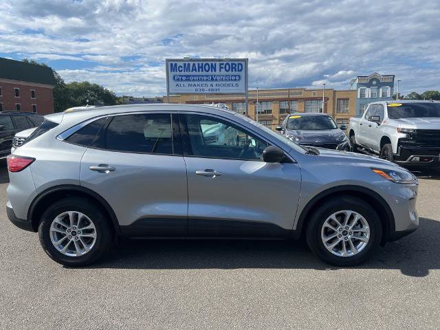 Certified 2022 Ford Escape SE image 6