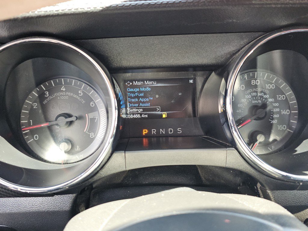 Certified 2017 Ford Mustang Coupe RWD image 28