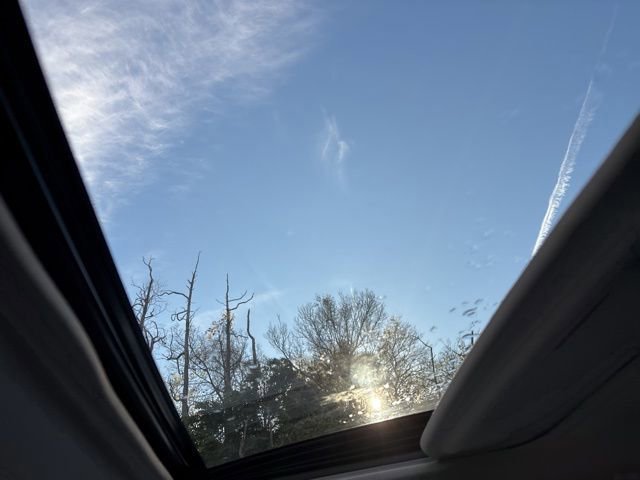 Used 2023 Toyota Sienna XLE image 15