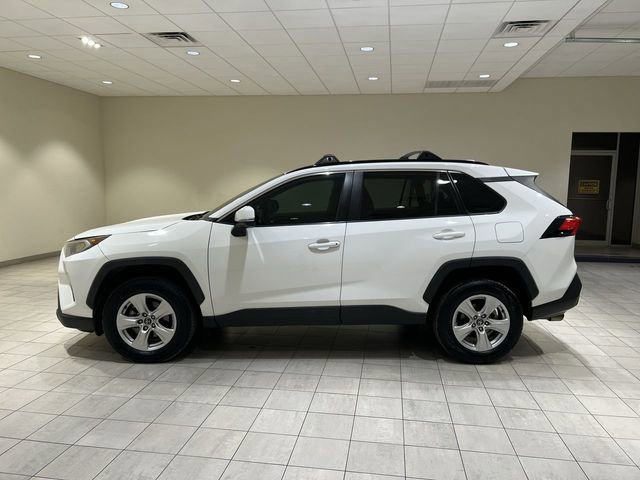Used 2020 Toyota RAV4 XLE w/ Convenience Package FWD image 6