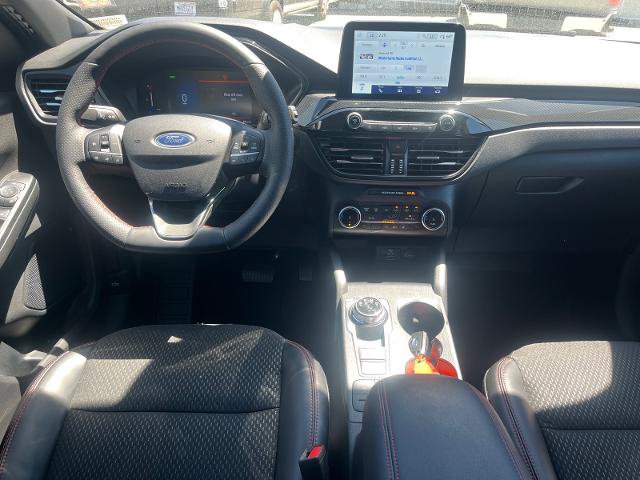 Certified 2025 Ford Escape ST-Line w/ Equipment Group 301A FWD image 6