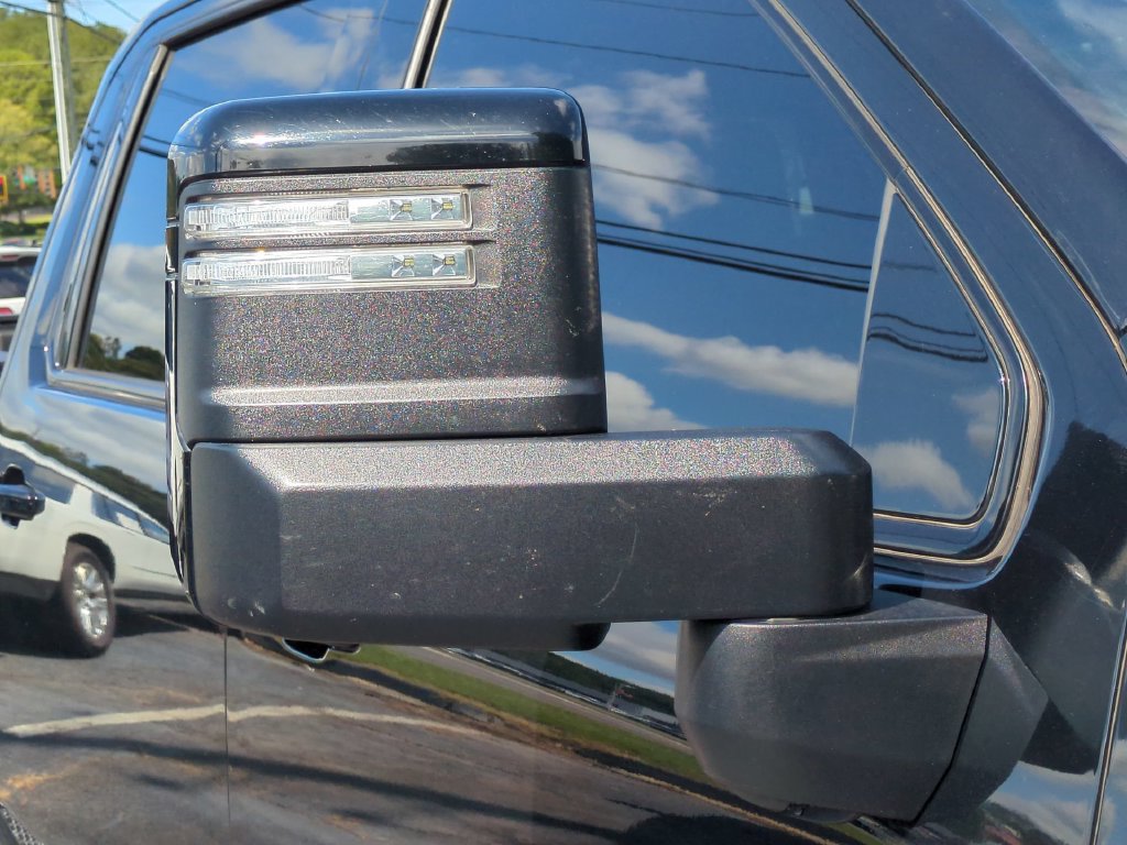 Used 2021 GMC Sierra 2500 AT4 w/ AT4 Premium Plus Package AWD/4WD image 14