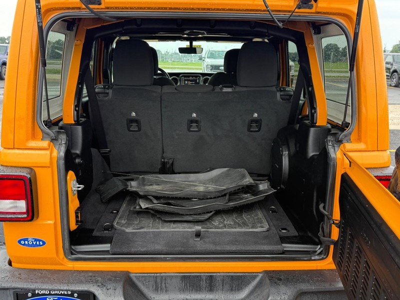 Used 2021 Jeep Wrangler Unlimited Sport AWD/4WD image 4