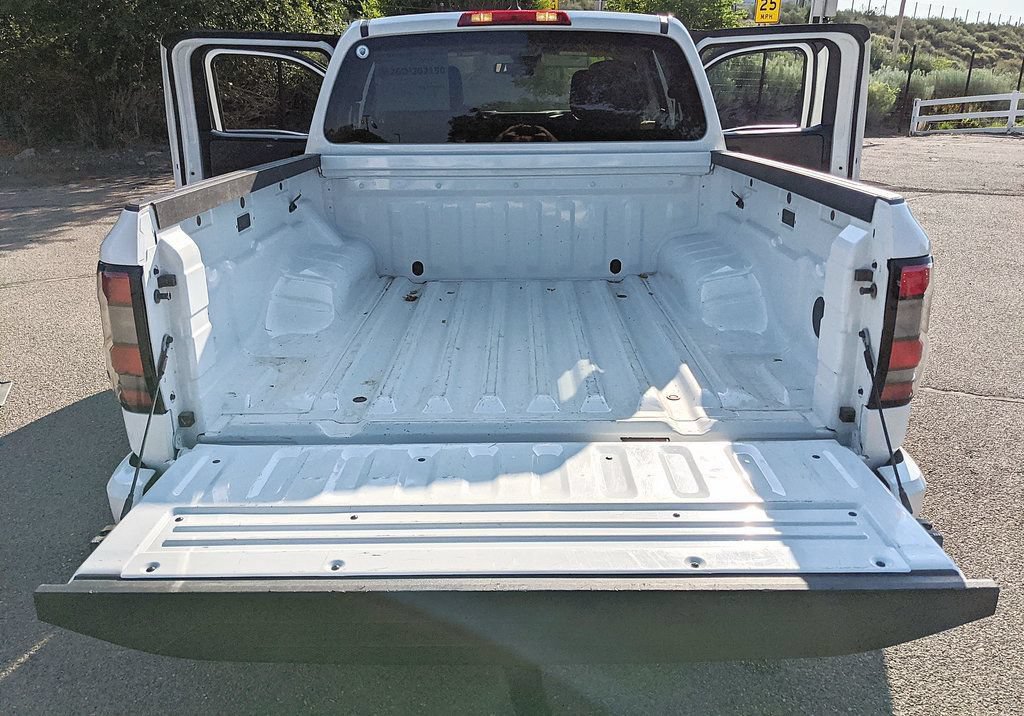 Used 2024 Nissan Frontier SV AWD/4WD image 18