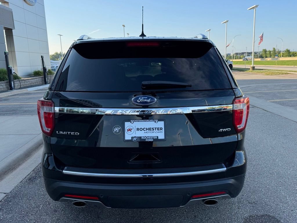 Certified 2018 Ford Explorer Limited w/ Equipment Group 301A AWD/4WD image 45