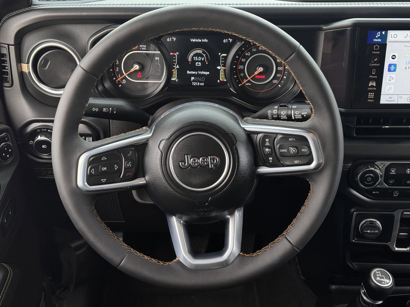 Used 2024 Jeep Wrangler Sahara w/ Safety Group image 14