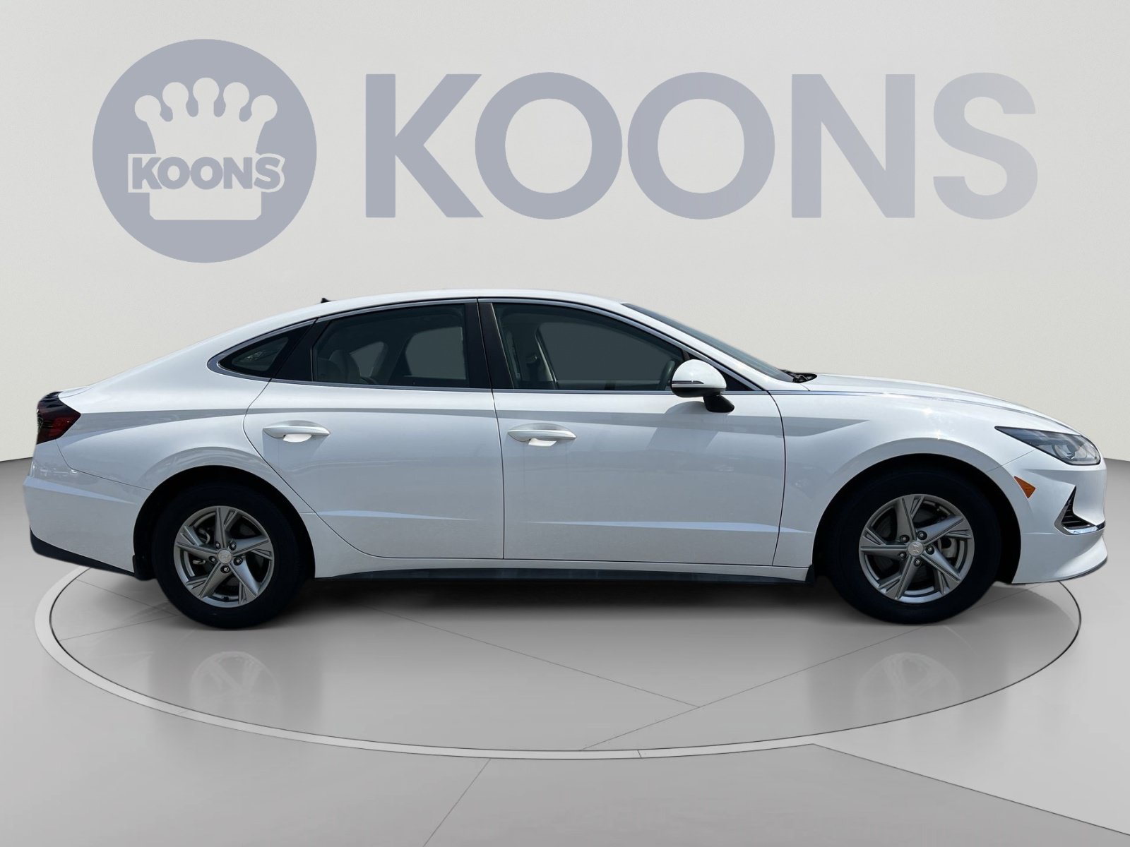 Used 2023 Hyundai Sonata SE w/ Preferred Accessory Package FWD image 8