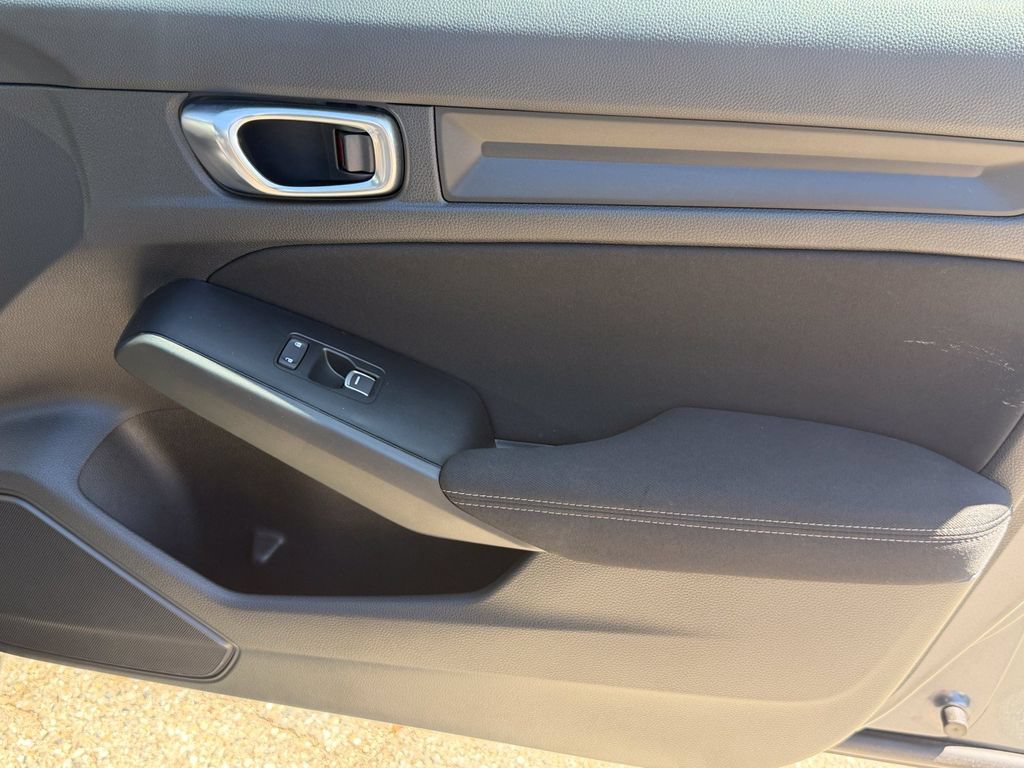 Used 2025 Honda Civic Sport image 7