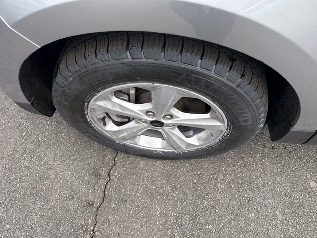 Certified 2024 Ford Edge SE image 16