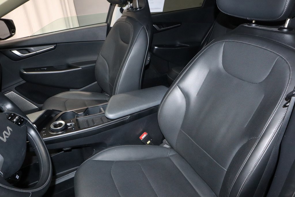 Used 2023 Kia EV6 Wind image 27