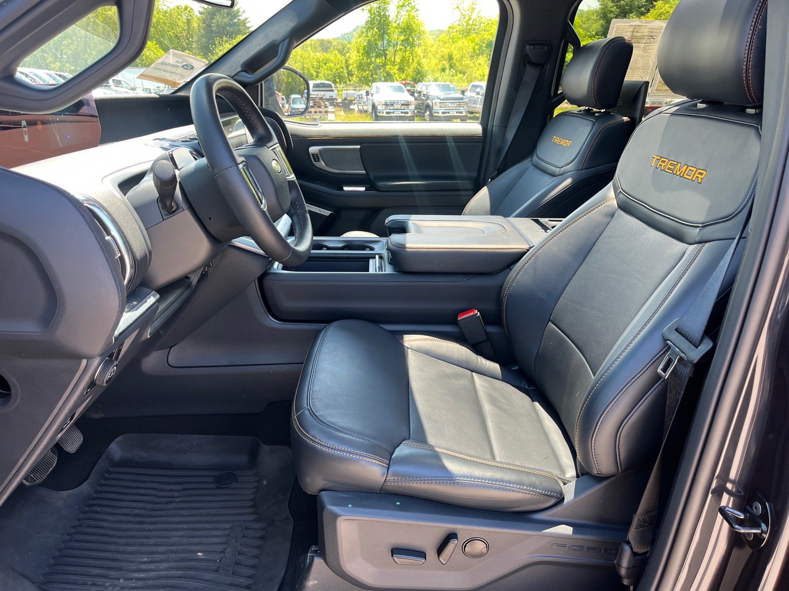 Certified 2026 Ford Expedition Tremor AWD/4WD image 16