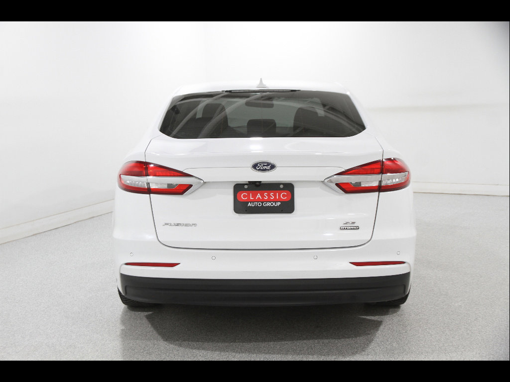 Certified 2020 Ford Fusion SE FWD image 21