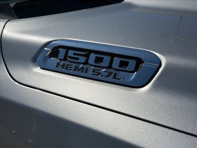 Used 2020 RAM 1500 Big Horn AWD/4WD image 12