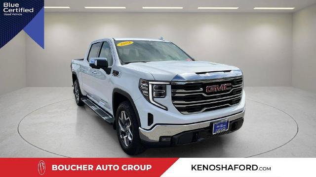 Used 2023 GMC Sierra 1500 SLT w/ SLT Premium Plus Package AWD/4WD image 3