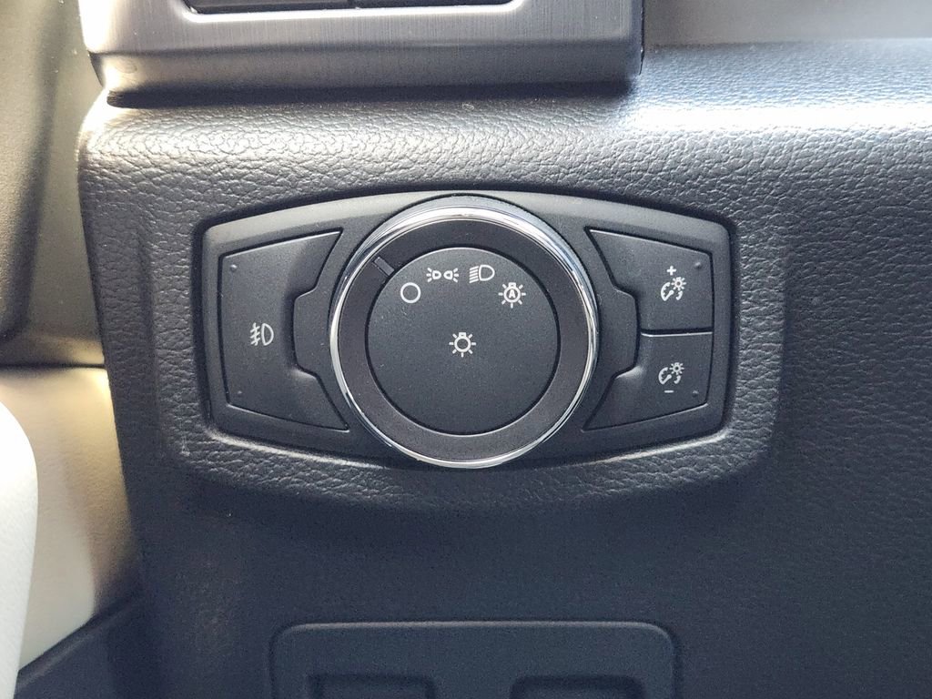 Certified 2018 Ford Expedition Platinum image 21