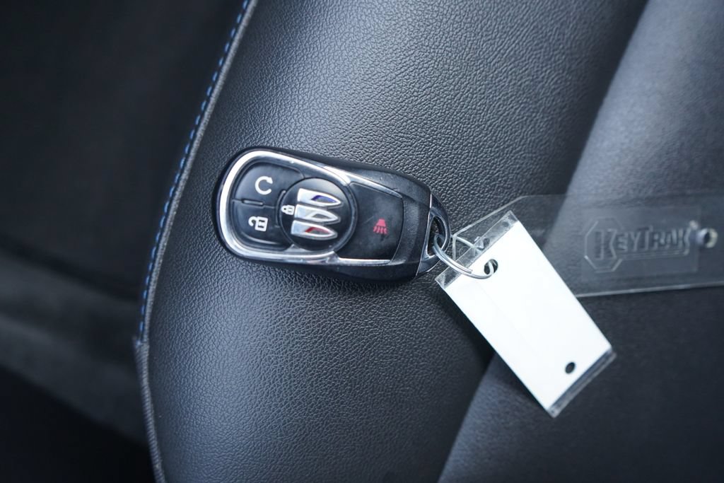 Used 2025 Buick Envista Sport Touring FWD image 36