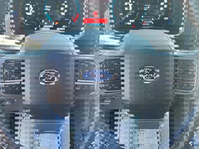 Certified 2022 Ford F150 Lariat w/ Equipment Group 502A High image 16