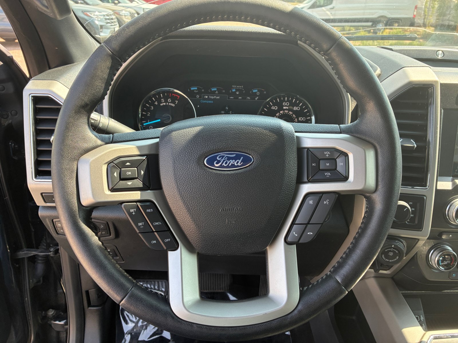 Certified 2018 Ford F150 Lariat w/ Equipment Group 502A Luxury AWD/4WD image 9