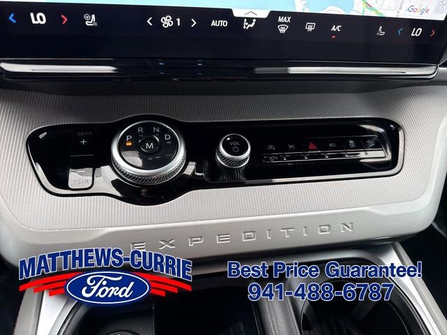 Certified 2025 Ford Expedition Active AWD/4WD image 22