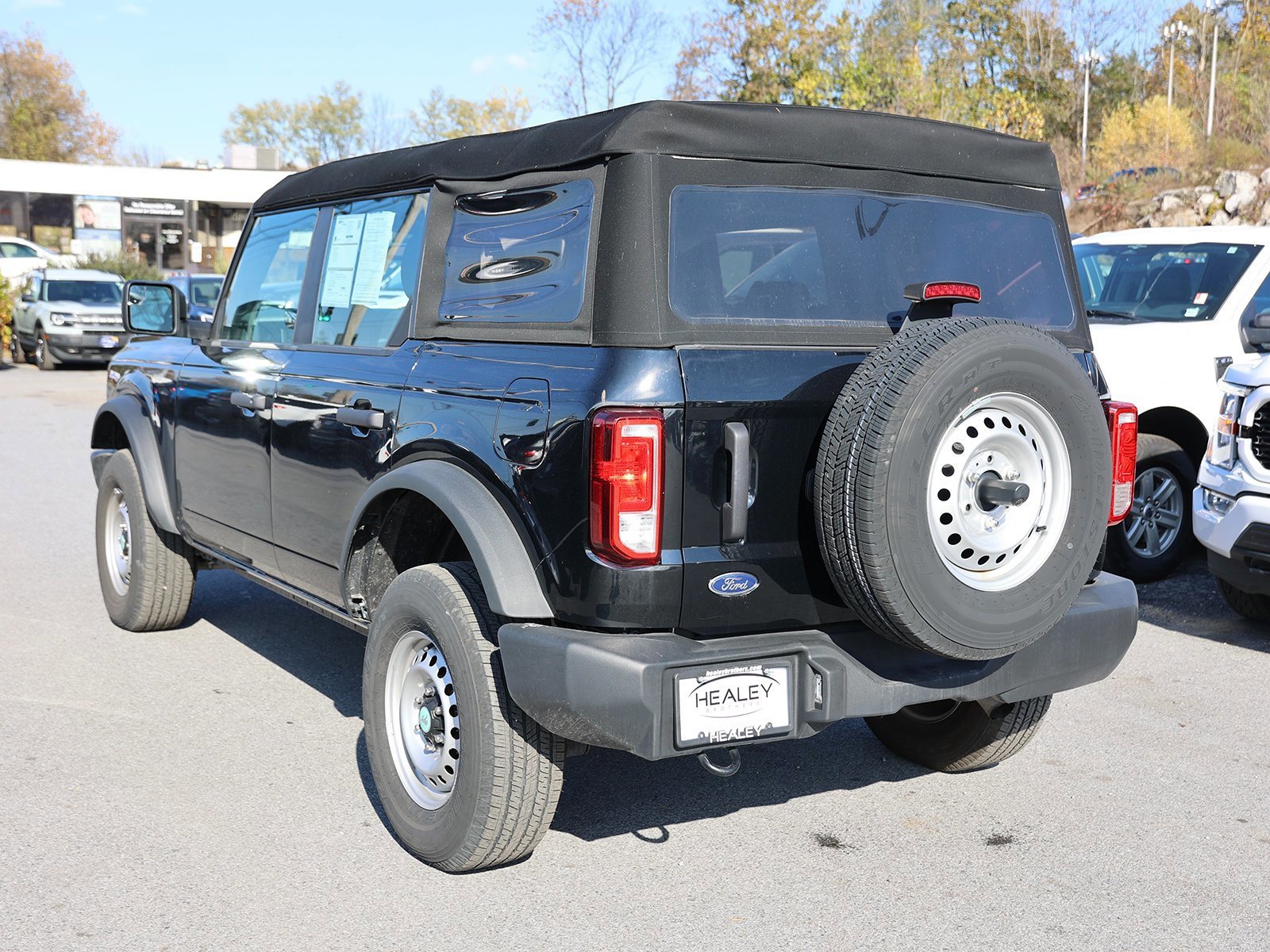 Certified 2023 Ford Bronco 4-Door image 5