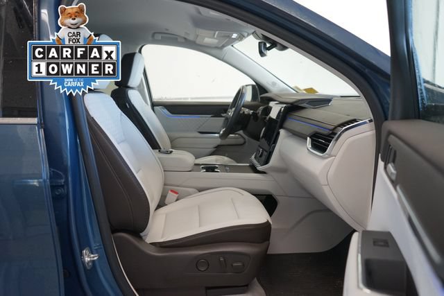 Used 2024 GMC Acadia Denali AWD/4WD image 30