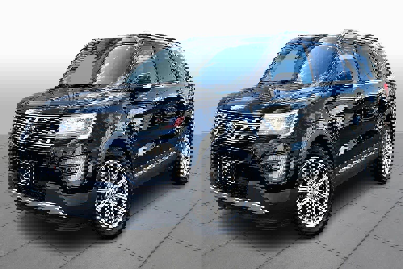 Certified 2017 Ford Explorer Limited image 6