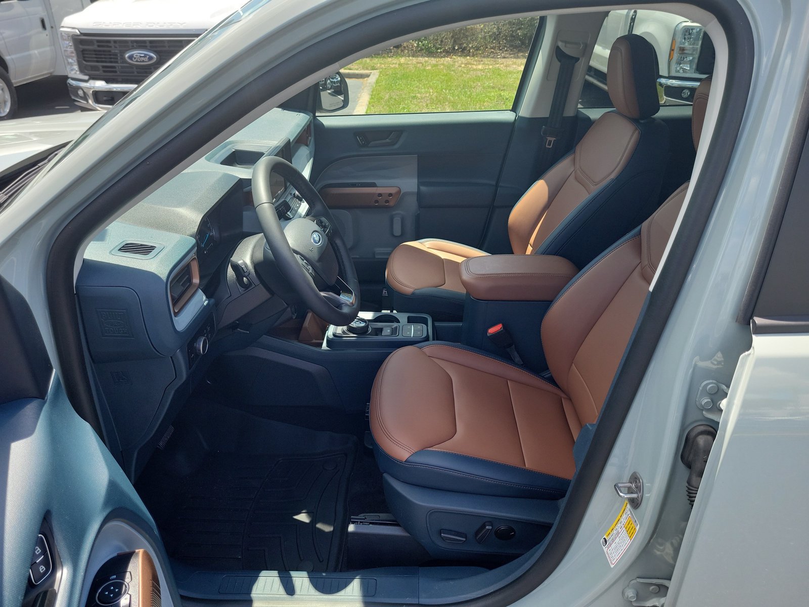 Certified 2024 Ford Maverick Lariat AWD/4WD image 16