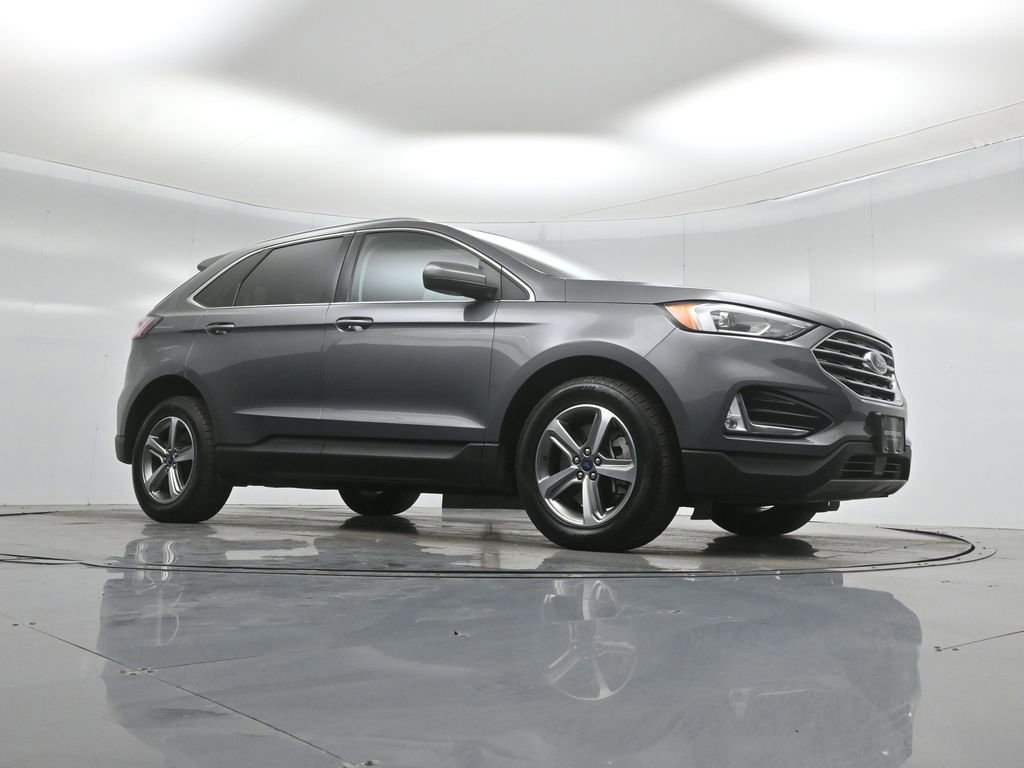 Certified 2021 Ford Edge SEL w/ Convenience Package image 4