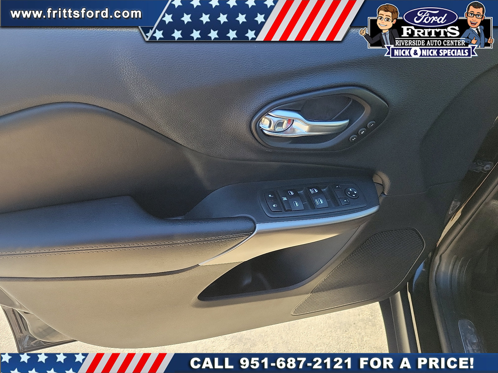 Used 2019 Jeep Cherokee Limited FWD image 12