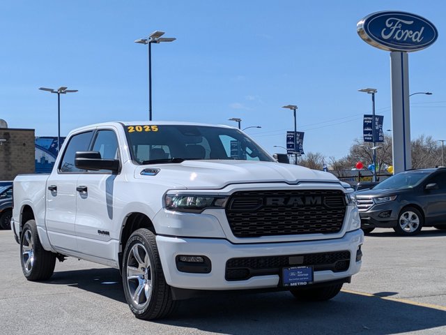 Used 2025 RAM 1500 Tradesman AWD/4WD image 2