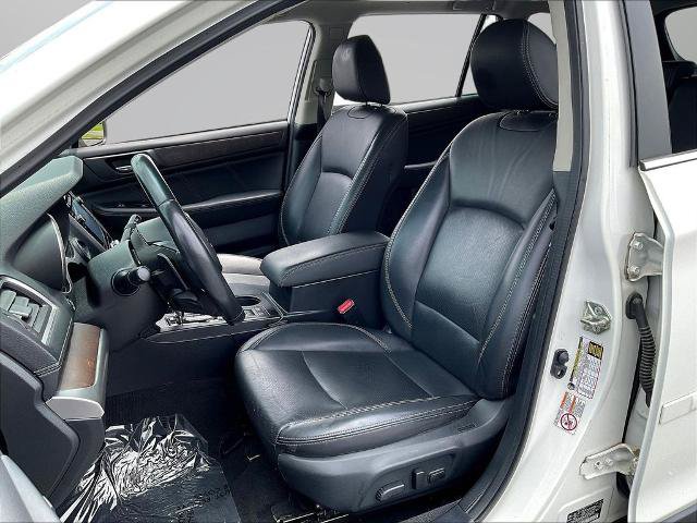 Used 2019 Subaru Outback 2.5i Limited AWD/4WD image 21