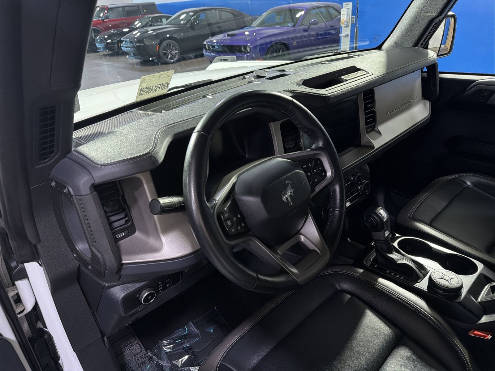 Certified 2025 Ford Bronco Outer Banks AWD/4WD image 18