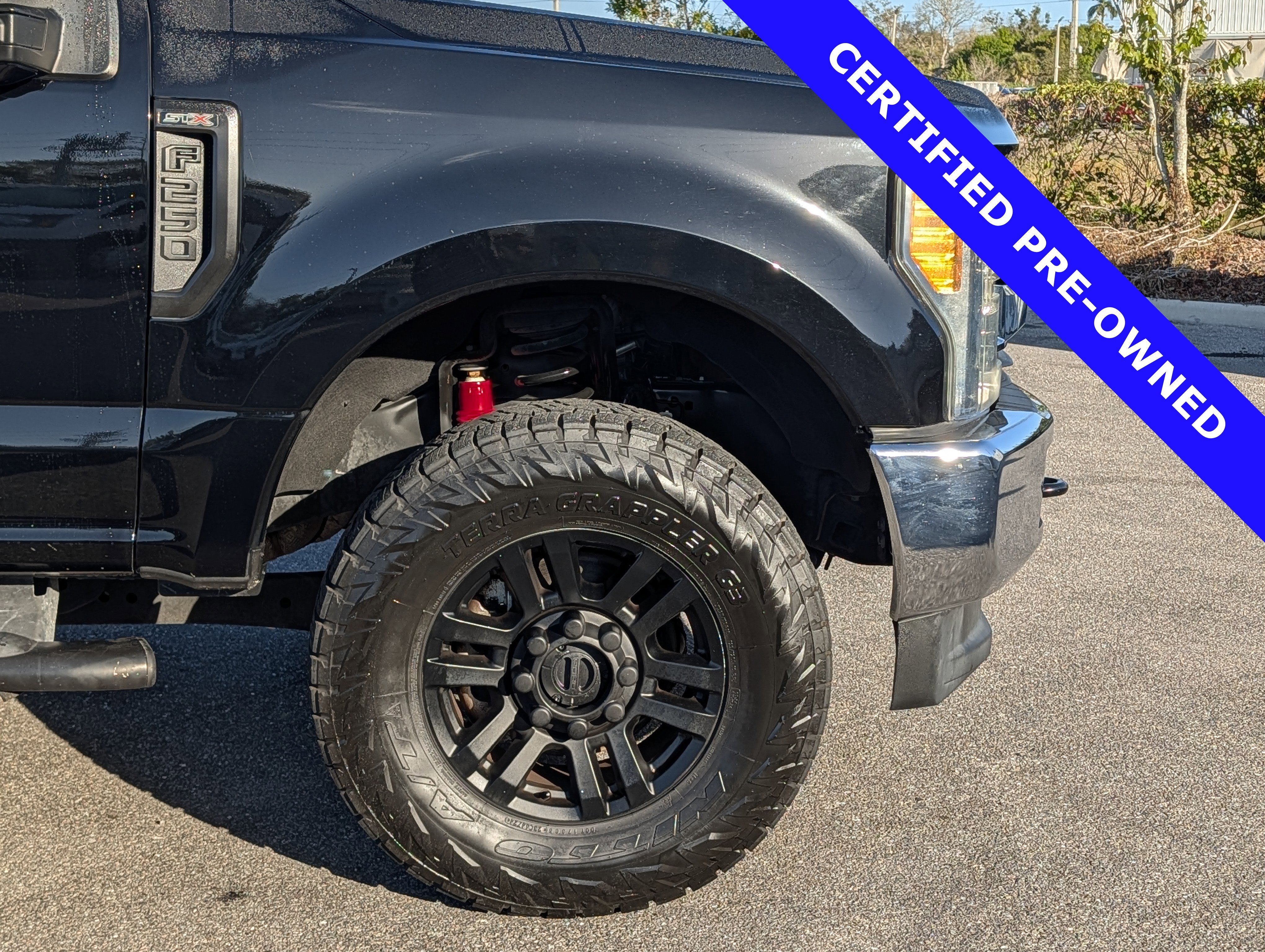Certified 2017 Ford F250 XL w/ STX Appearance Package image 11