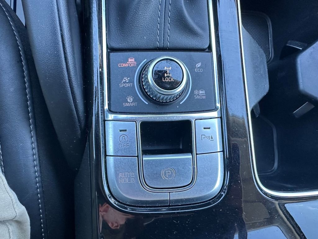 Used 2024 Kia Telluride S w/ S Sunroof Package image 16