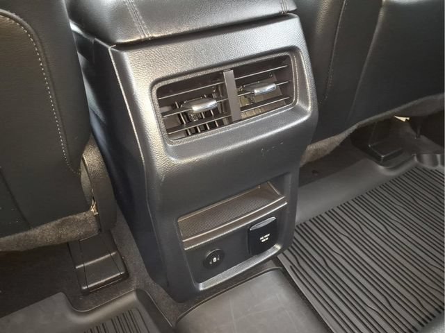 Certified 2023 Ford Edge SEL w/ Convenience Package AWD/4WD image 12