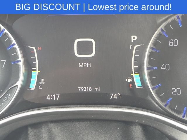 Used 2023 Chrysler Pacifica Touring-L FWD image 49