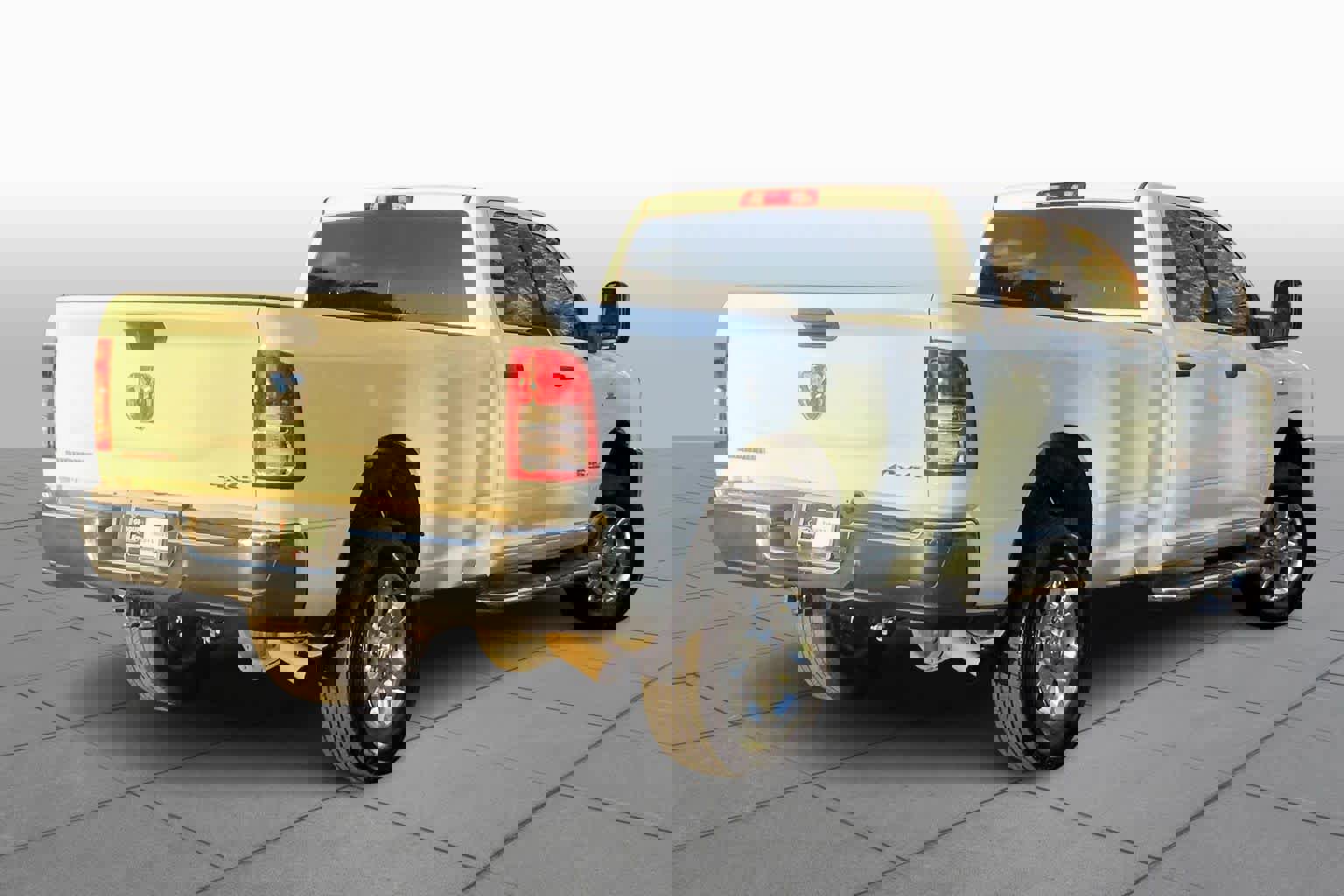 Used 2024 RAM 3500 Big Horn image 4