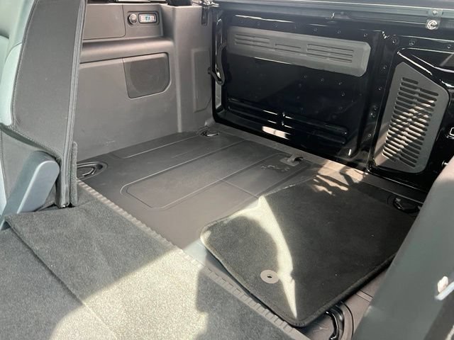 Certified 2024 Ford Bronco Black Diamond AWD/4WD image 21