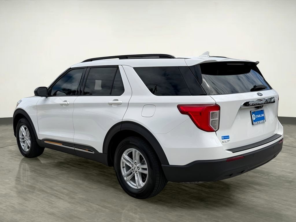 Certified 2023 Ford Explorer XLT RWD image 4
